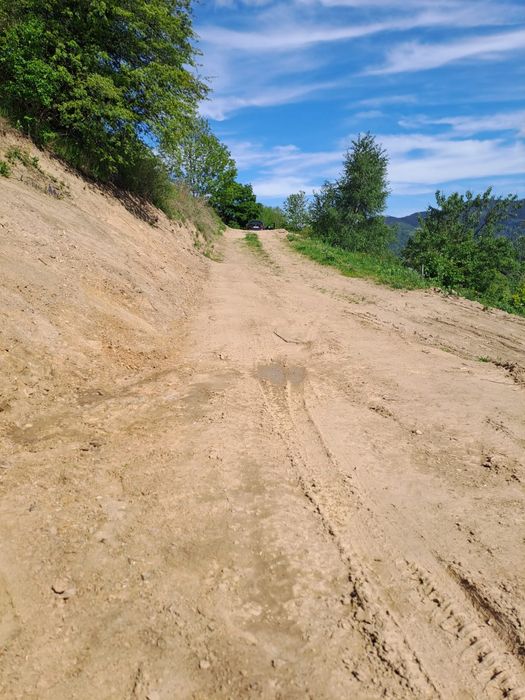 Teren de vânzare Marisel,pentru construcția de cabane
