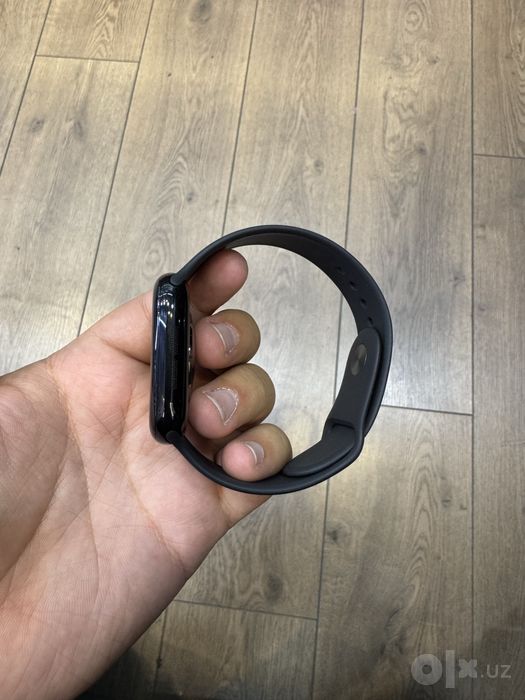 iWatch 11/46 jet black