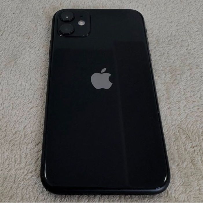iPhone 11 64gb в отличном состоянии