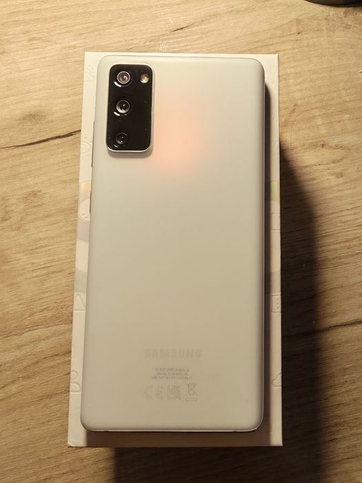 Vand Samsung S20 FE 5G 8/256