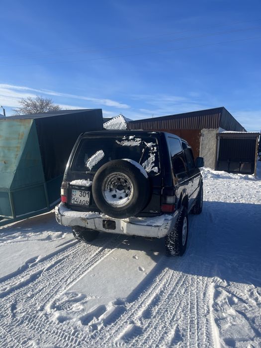 Продам Pajero 1993 год