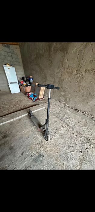Электросамокат минус акума нету……….