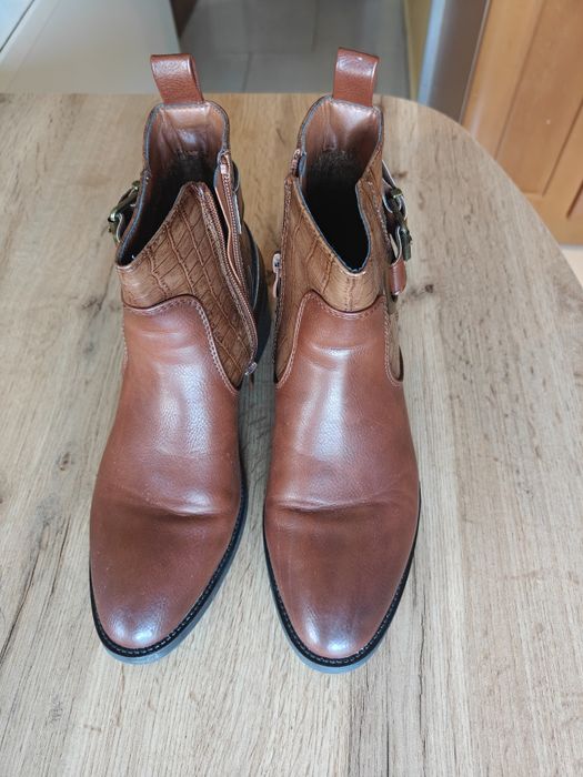 Дамски боти - 2 чифта, 38 номер
