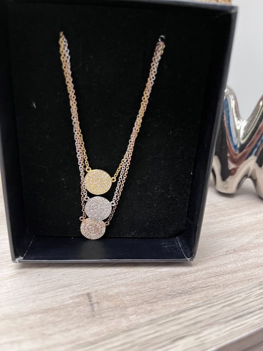 Колие с камъчета от циркон