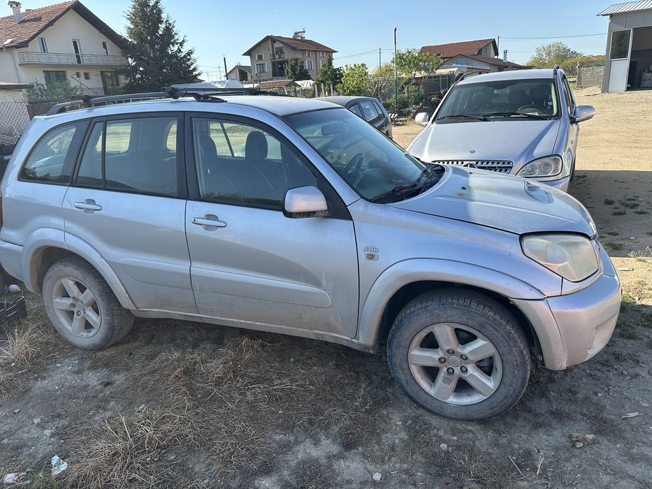 Toyota Rav4  на части