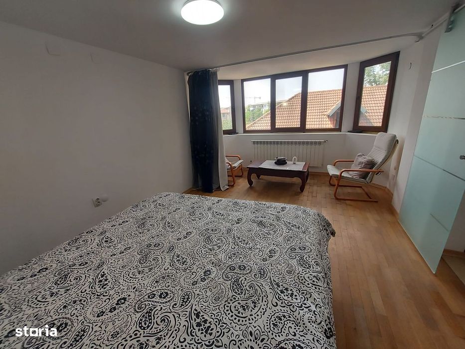 Vanzare apartament in vila, zona micro 9 - Targoviste