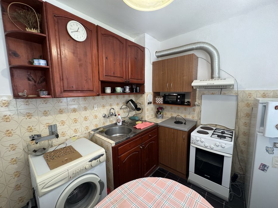 Продава се Тристаен апартамент в Казанлък - 84 кв.м за 419 €/кв.м - Снимка #3