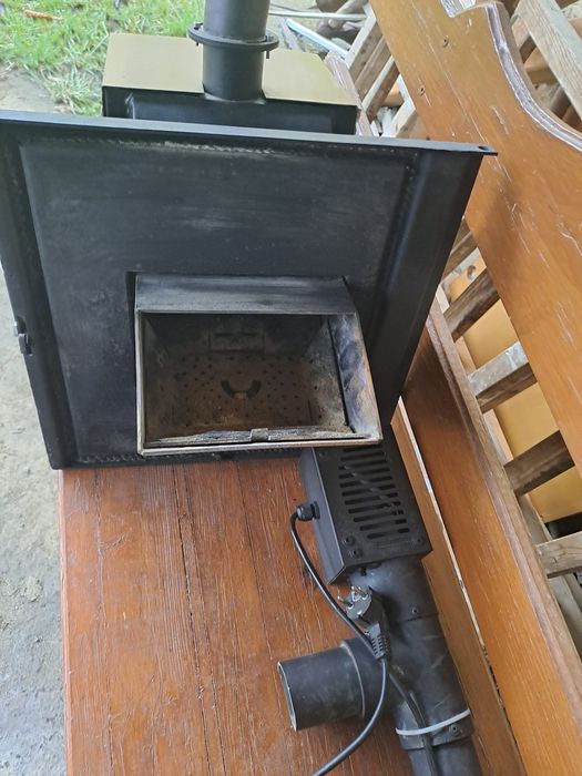 Продавам горелка за пелети