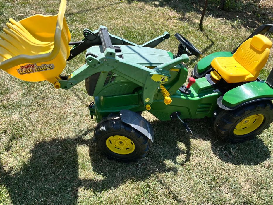 Педално тракторче John Deere с преден товарач Farmtrac