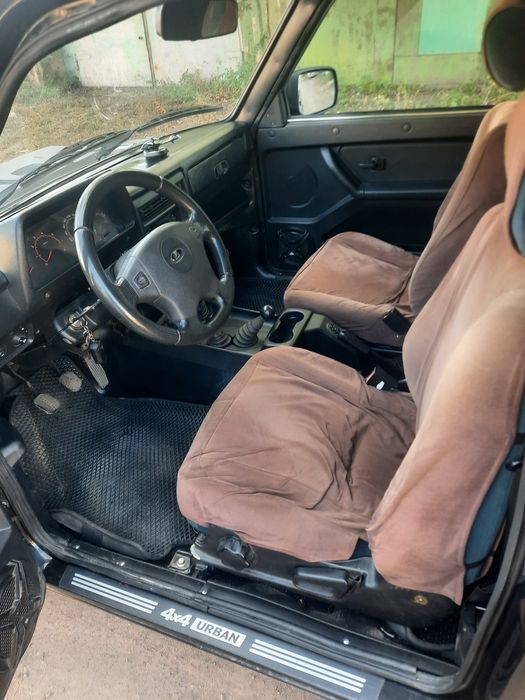 Продам Нива Урбан 21214