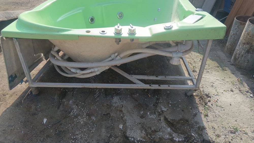 Продам джакузи б у