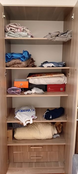 Продам шкаф в идеальном состоянии
