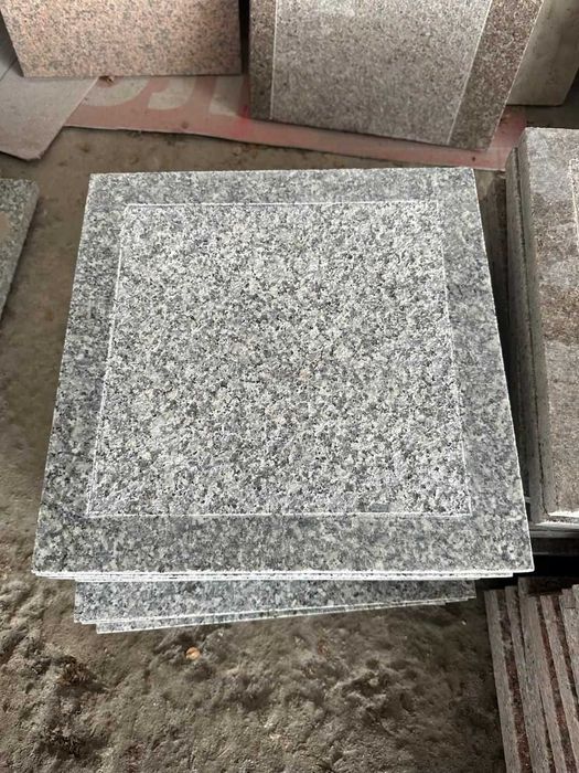 Брусчатка гранит на площадку 6500