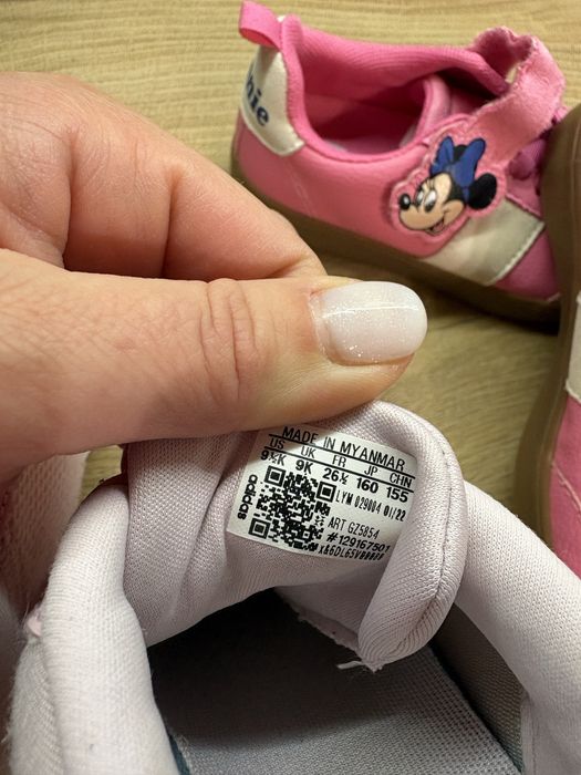 Кецове Мини Маус H&M номер 27 и маратонки Adidas номер 26 1/2