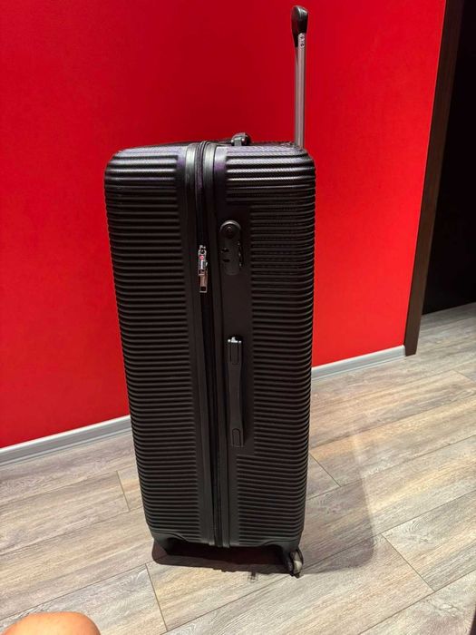 Голям багажен куфар