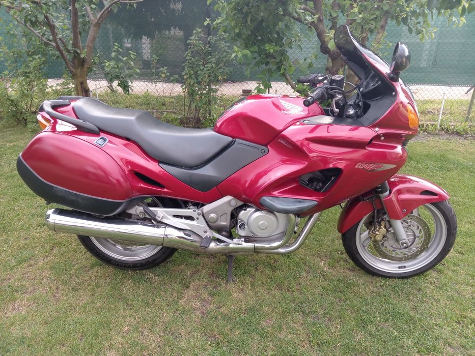 Honda Deauville NT650