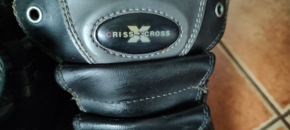 Pantofi Criss Kross nr. 42/43