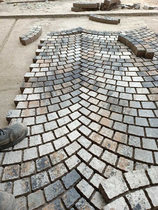 Montaj pavaj si borduri - orice tip - 14 ani experienta!