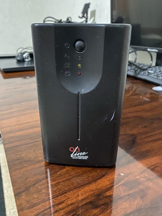 OnLine UPS сотилади (компьютер учун)