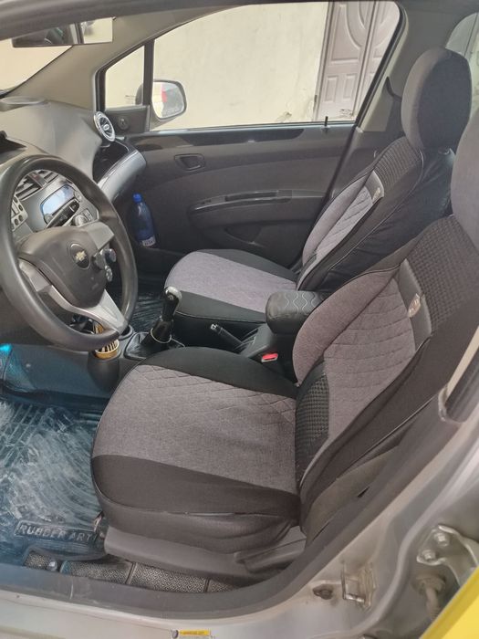 Продам спарк 2014 год механика