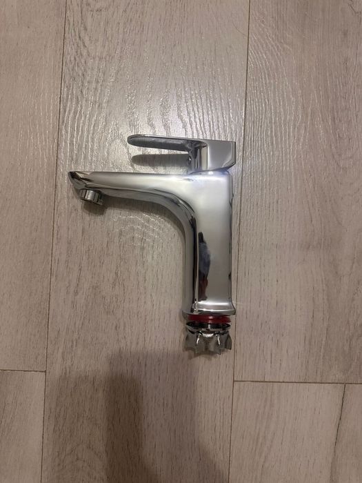 Продам новый смеситель