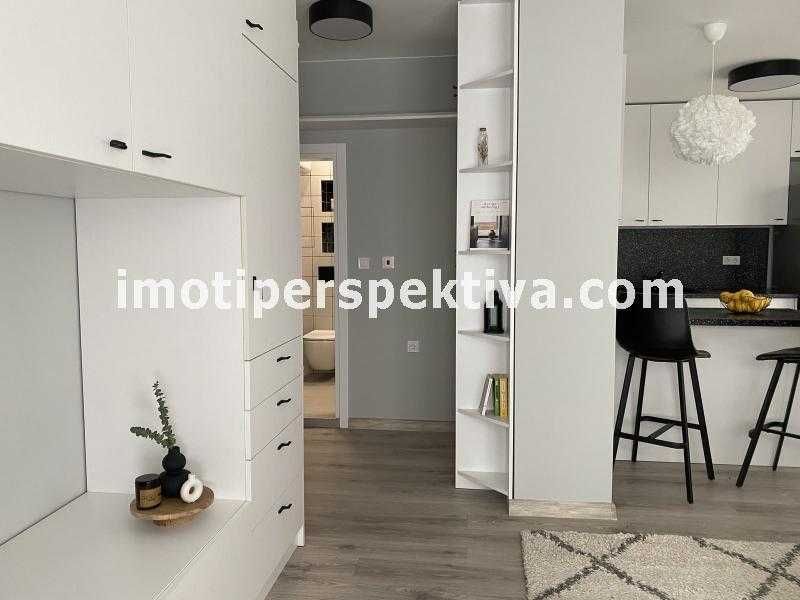 Продава се Едностаен апартамент в Пловдив, Христо Смирненски - 64 кв.м за 2015 €/кв.м - Снимка #2