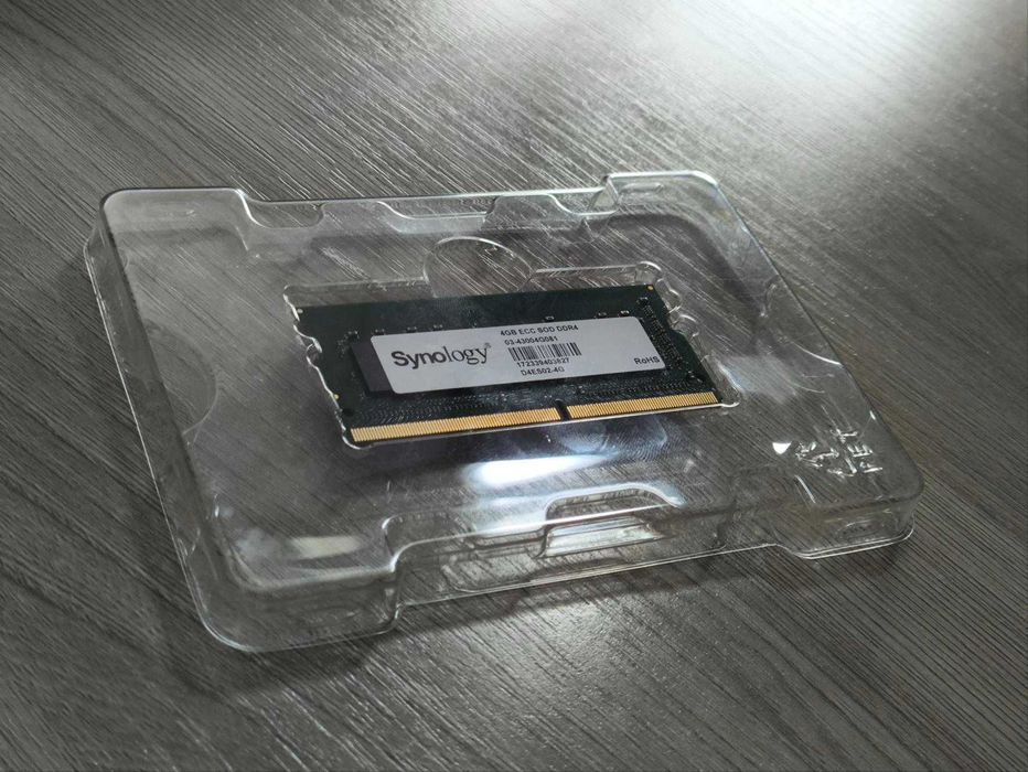 Synology D4ES02-4G — 4 ГБ DDR4 ECC SO-DIMM (3200 МГц) — почти новый