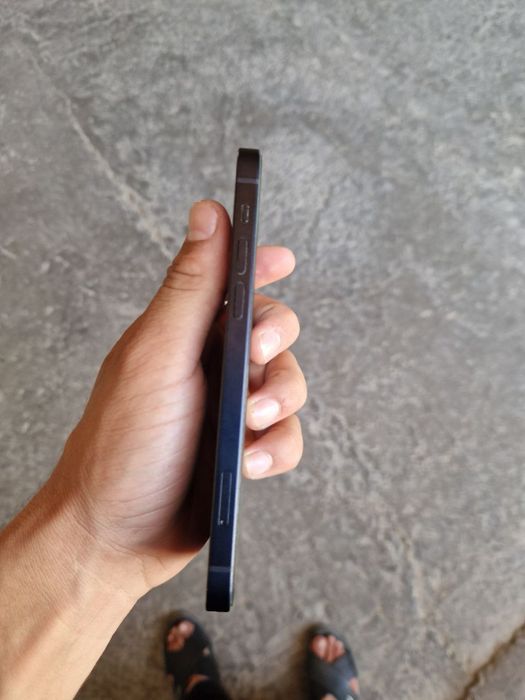 iphoni 12 holati yaxshi feci ishlidi kar dak bor