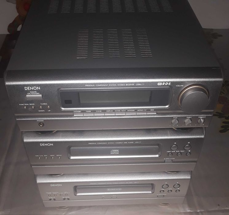 Linie Audio Hi-Fi Denon D-77 cu telecomanda