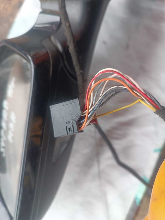 Огледало ляво за Шкода Суперб / Skoda Superb - 3T0857933