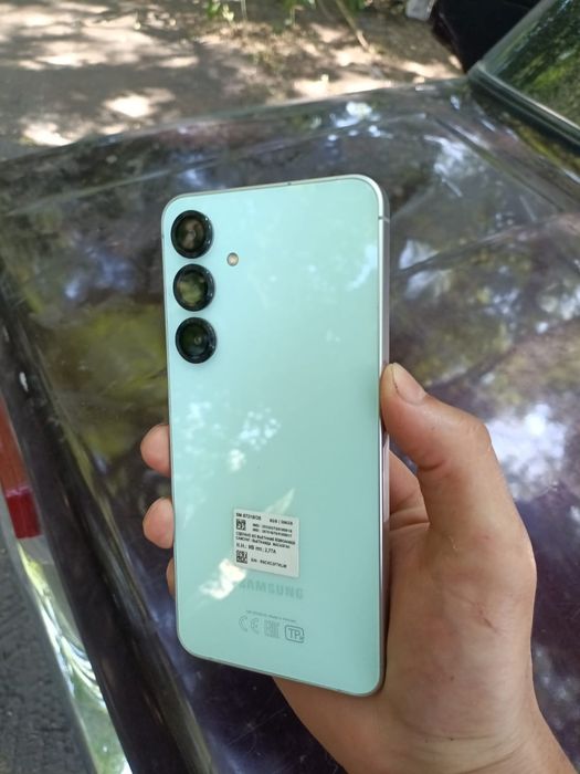 Срочно Samsung s24FE