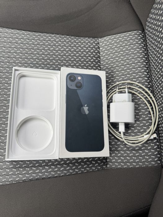 Продам IPhone 13 128 gb