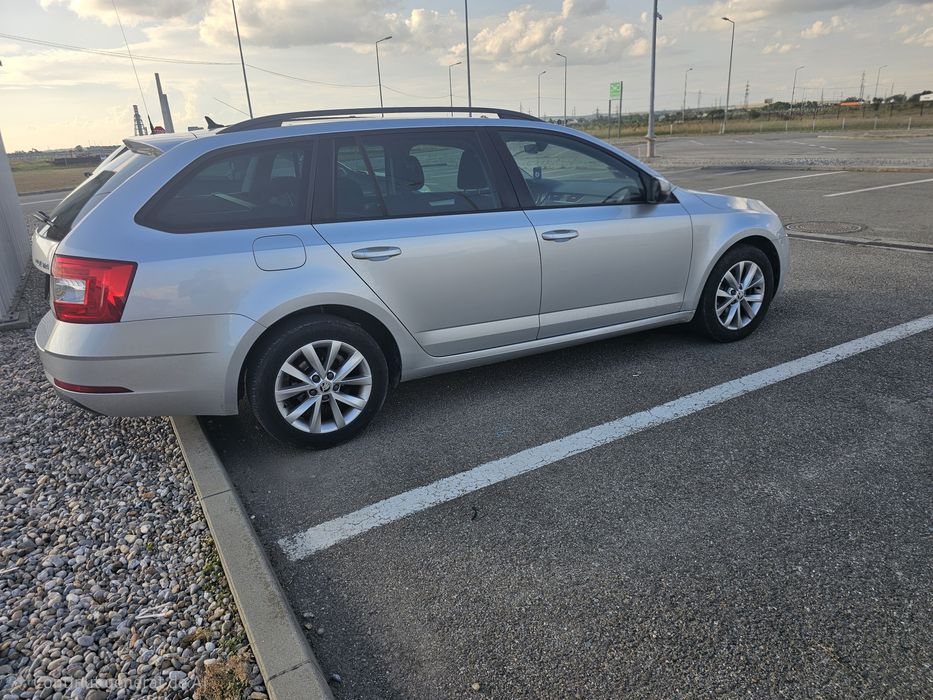 SKODA Octavia 2017 — imagine 4