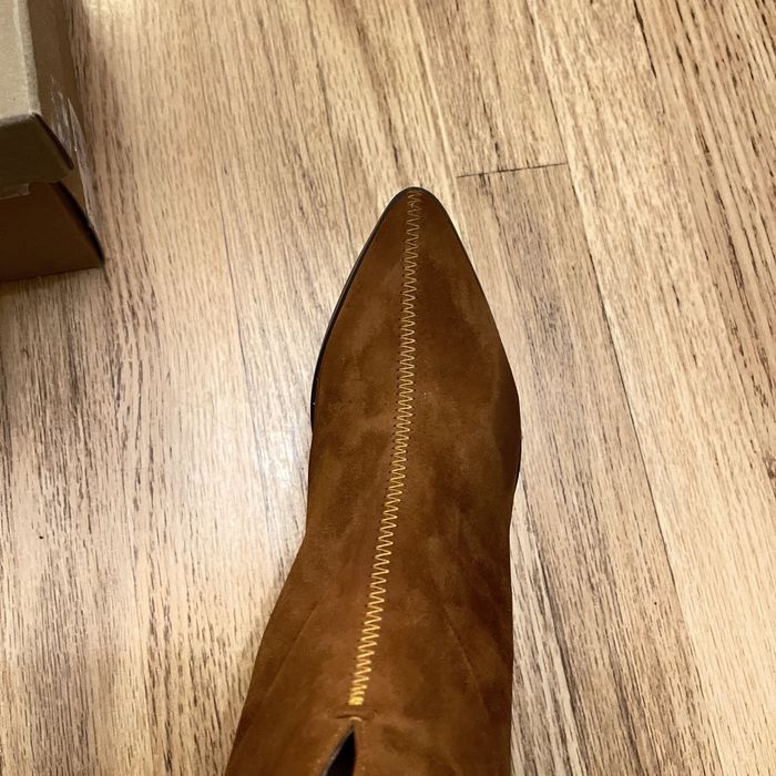 Vand botine piele naturala de caprioara