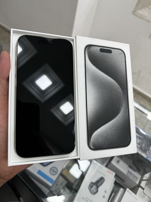 Iphone 15 pro  (256g)