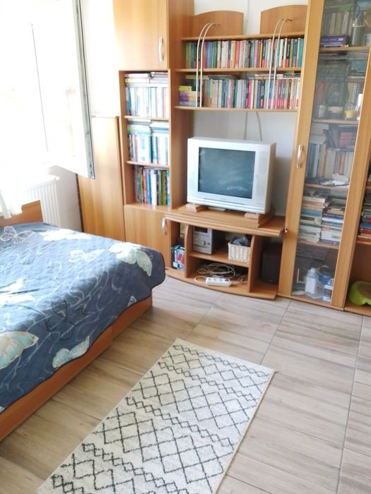 Vand casa noua cu 4300 mp intravilan, vie si livada bio la 45 min de Cluj