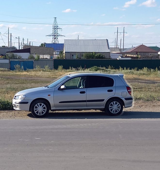 Nissan almera n16 2002год