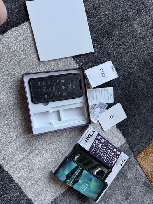 IHunt (telefon f rezistent) fullbox 128/8 gb ram, baterie 15.000mAh