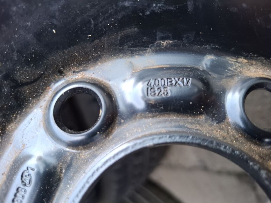 Резервна гума Патерица Бандажка за Форд Куга Ford Kuga