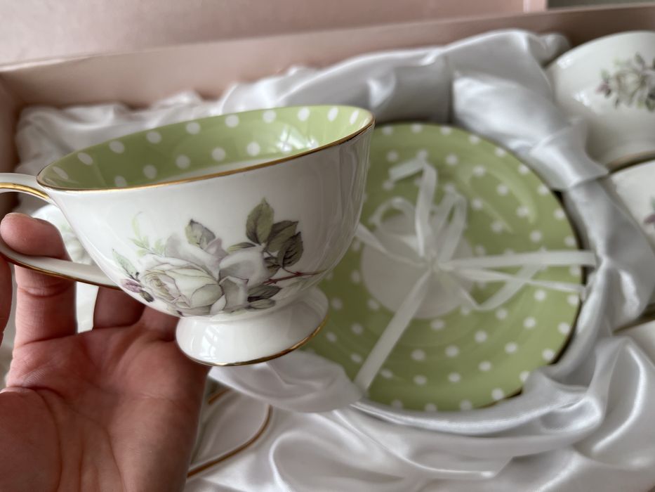 Чайный сервиз сатылады