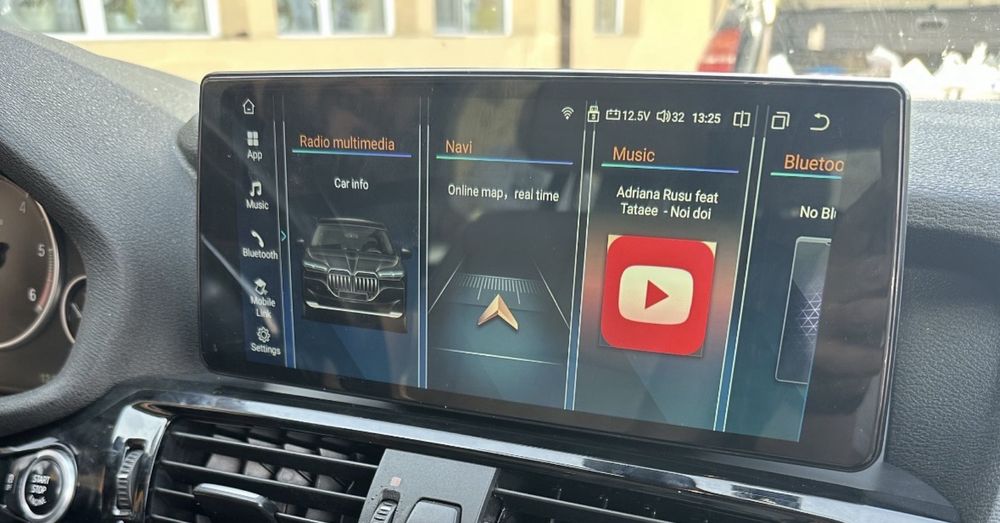 Vand si montez navigatii auto, camere marsarier, camere trafic