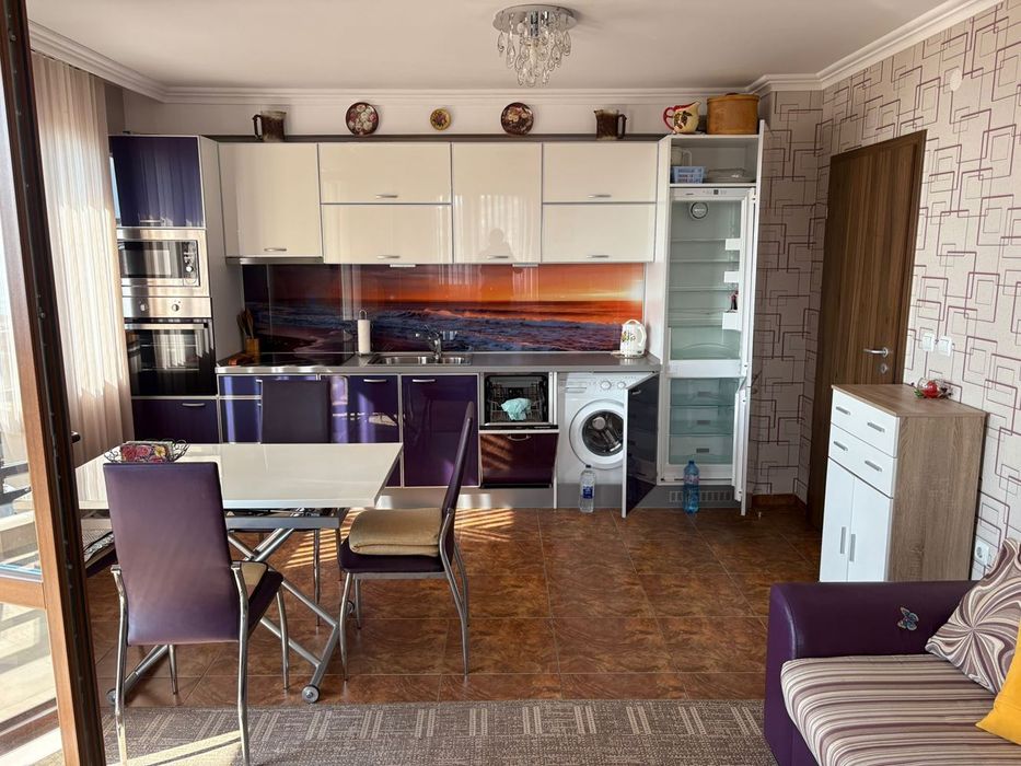 Продава се Тристаен апартамент в Свети Влас - 93 кв.м за 1753 €/кв.м - Снимка #11