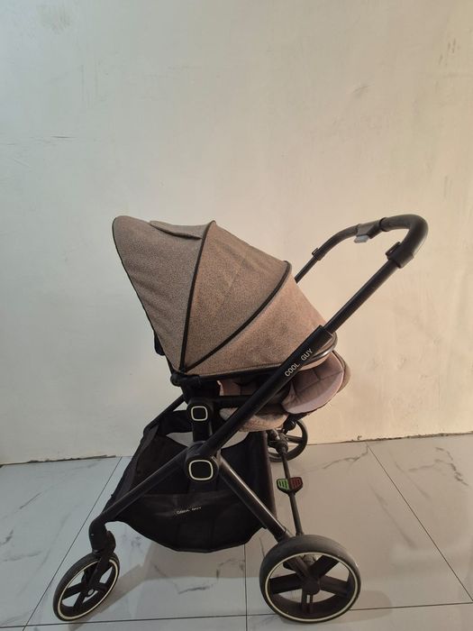 Продам детскую коляску