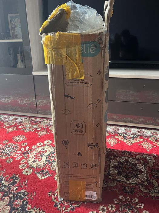 Коляска прогулочная, новая