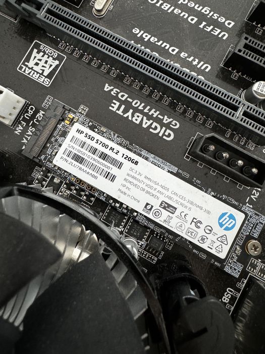 Kit Gigabyte H110-D3A + intel G3900T + 4Gb ddr4 + ssd 120gb Hp