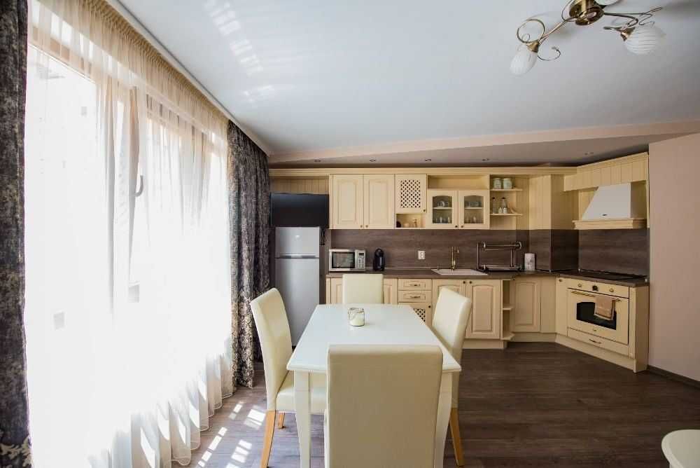 Продава се Тристаен апартамент в София, Дианабад - 950 кв.м за 205 €/кв.м - Снимка #3