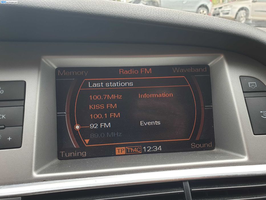 Display Afisaj Ecran de la Navigatie MMI Radio CD Player Audi A6 C6 2004 - 2011 [K8534]
