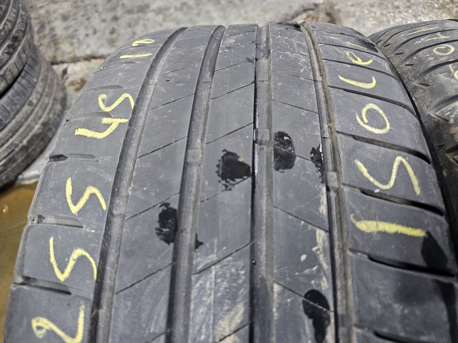255 45 18 vara bridgestone