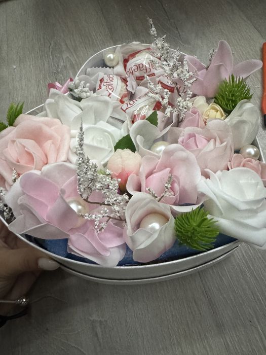 Подаръчна кутия във формата на сърце