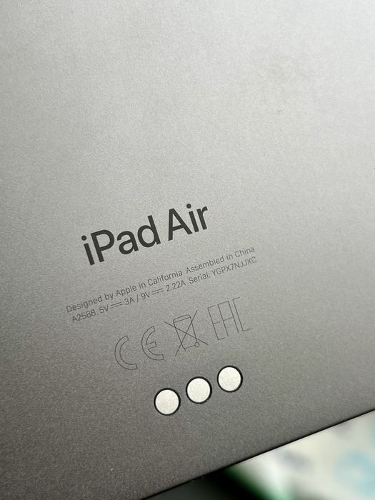 Apple iPad Air 5-Gen 64GB / A2588